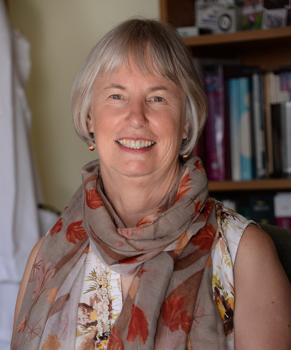 Valerie Gilchrist, MD